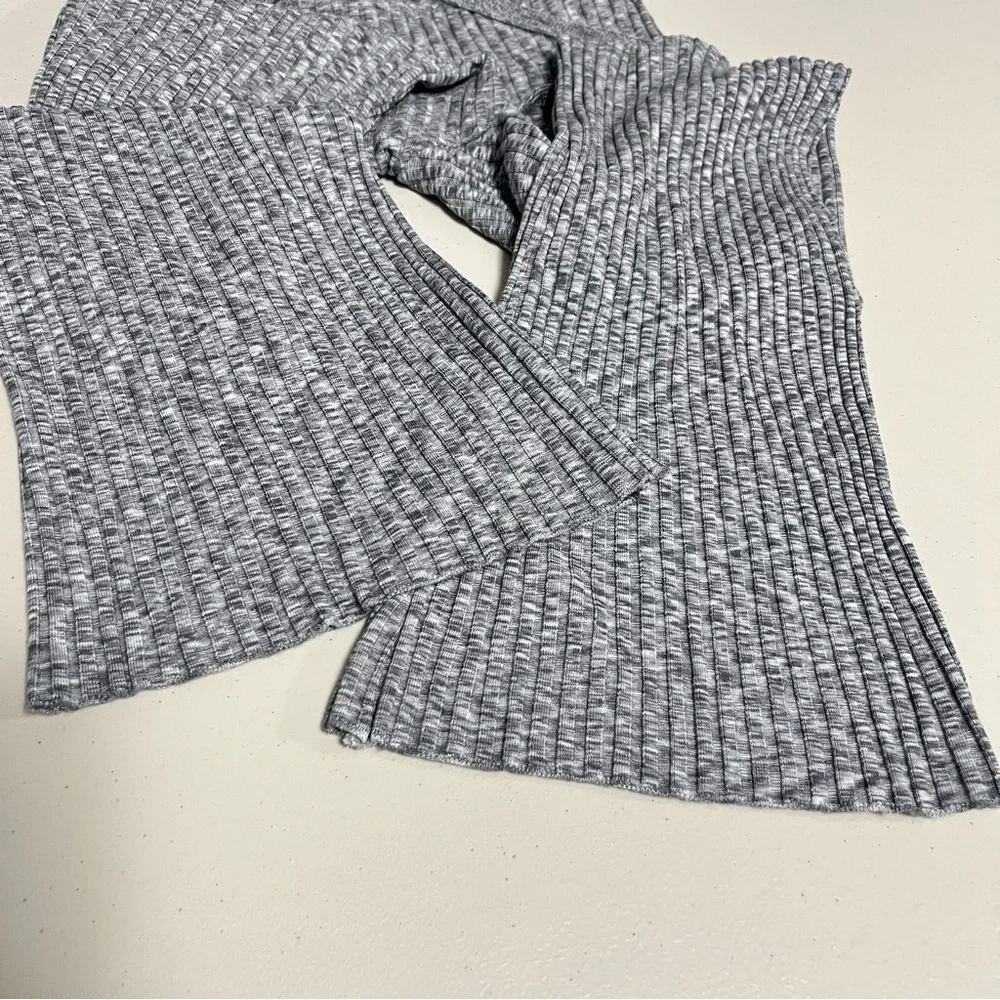 🆕 ATHLETA Revolve Ribbed Pants - Picture 4 of 12